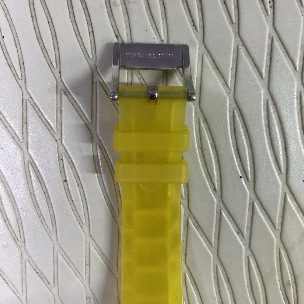 Fossil Womens ES2525 Watch Yellow Silicone Strap Glitz Bezel Face Dazzle EUC